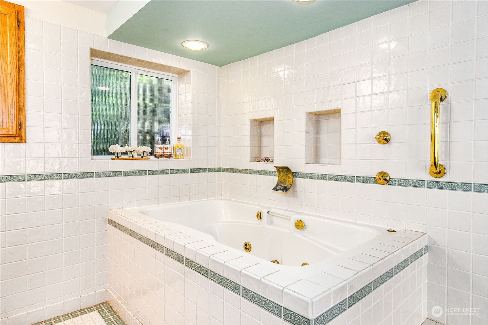 16290 Reitan Road NE