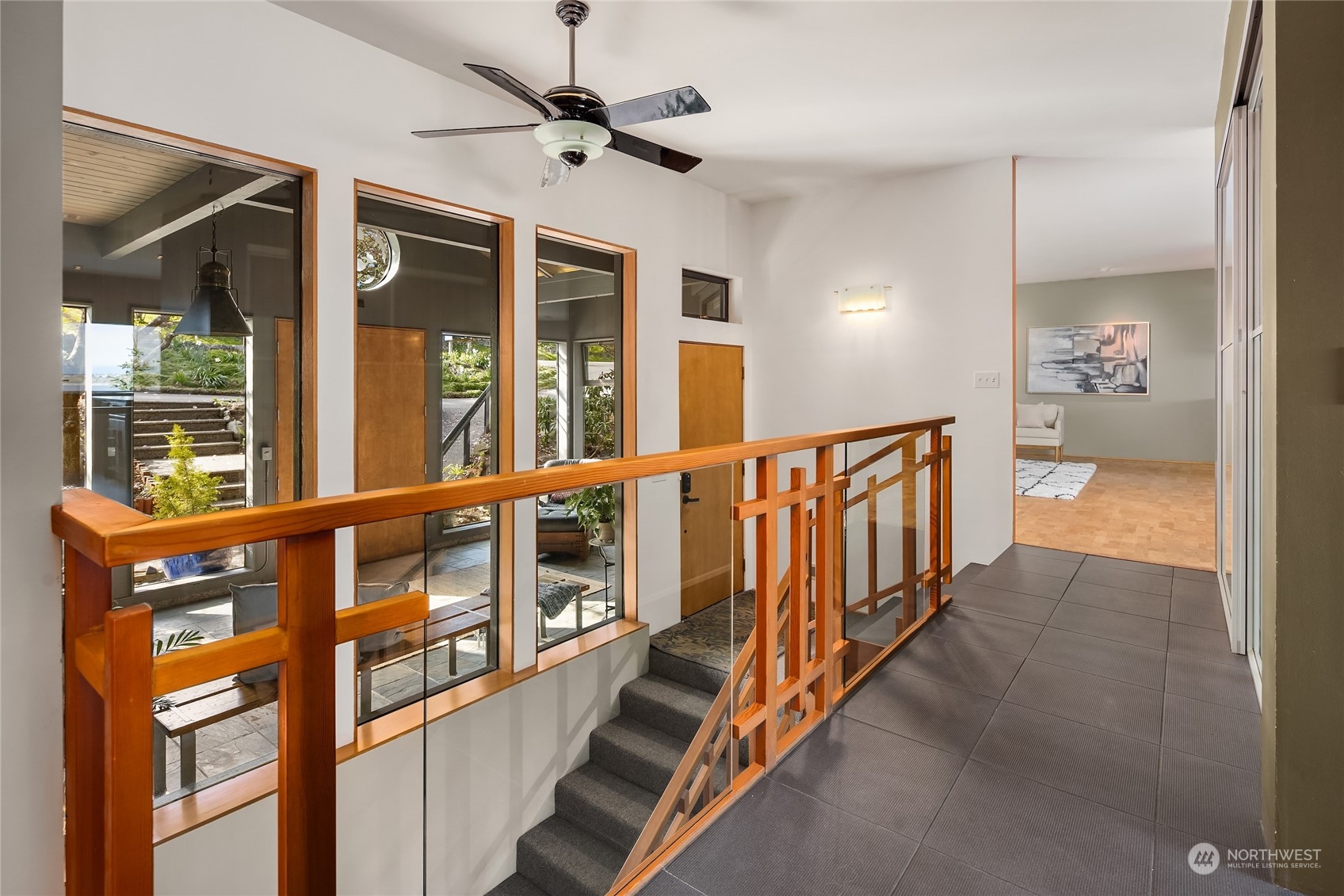 11844 Sunrise Drive NE