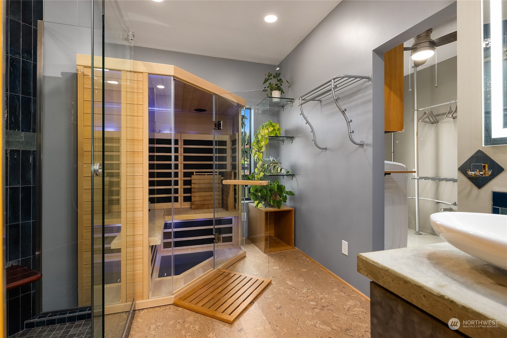 11844 Sunrise Drive NE