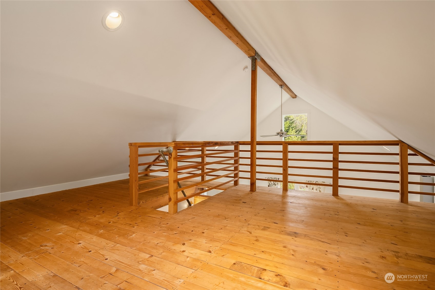 9121 NE Briar Rose Lane