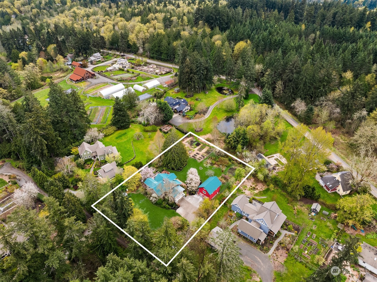 9121 NE Briar Rose Lane