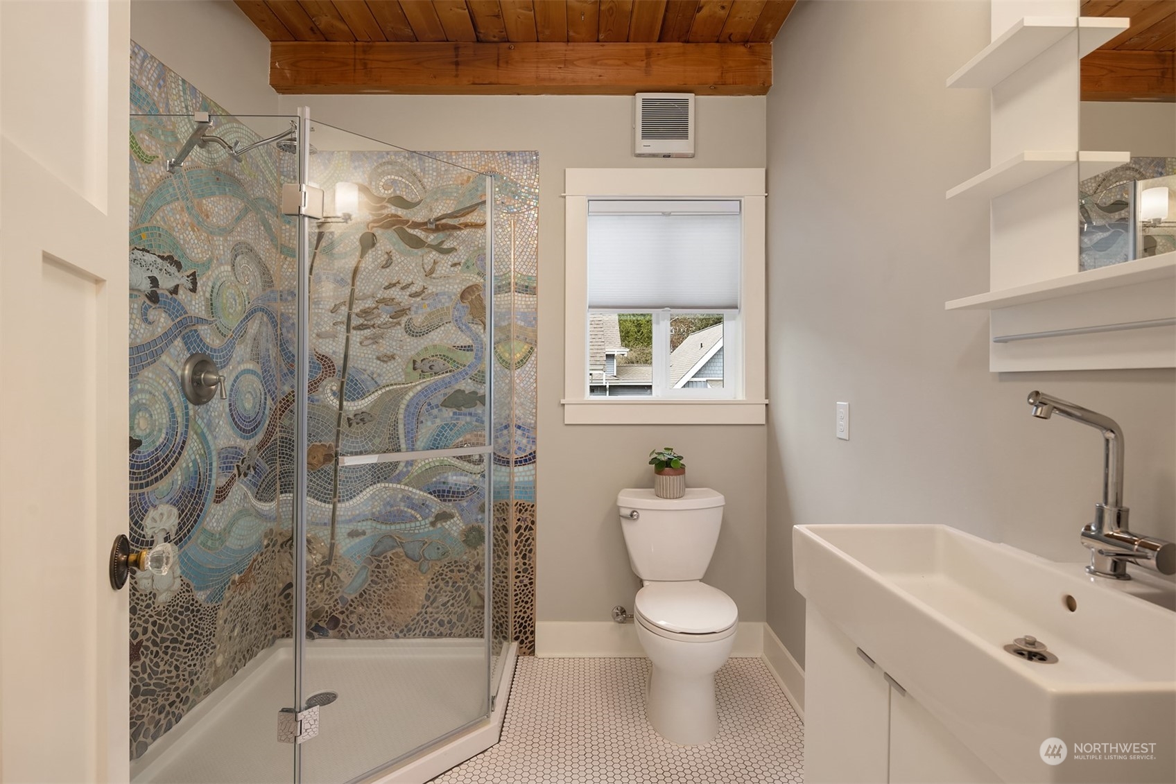 9121 NE Briar Rose Lane