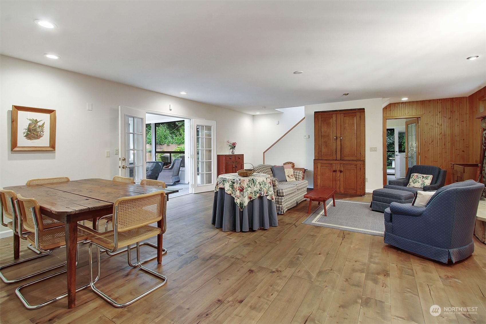 1335 NE Keyport Hills Drive