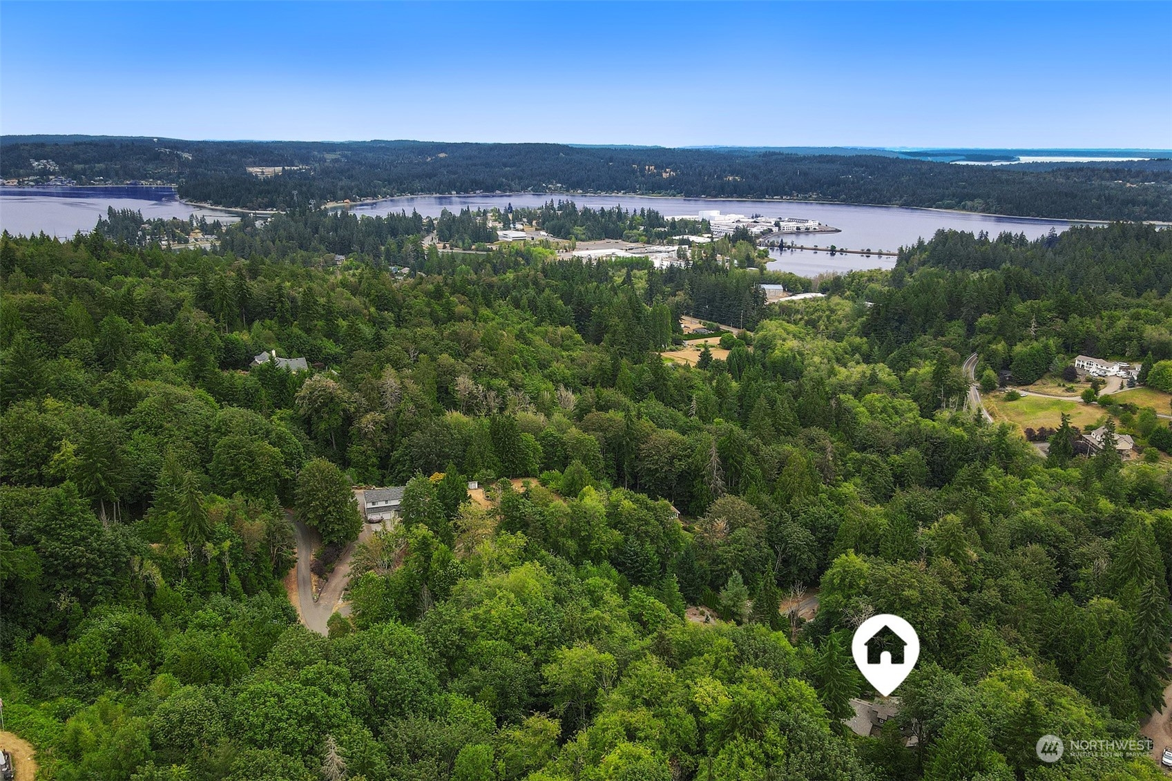 1335 NE Keyport Hills Drive