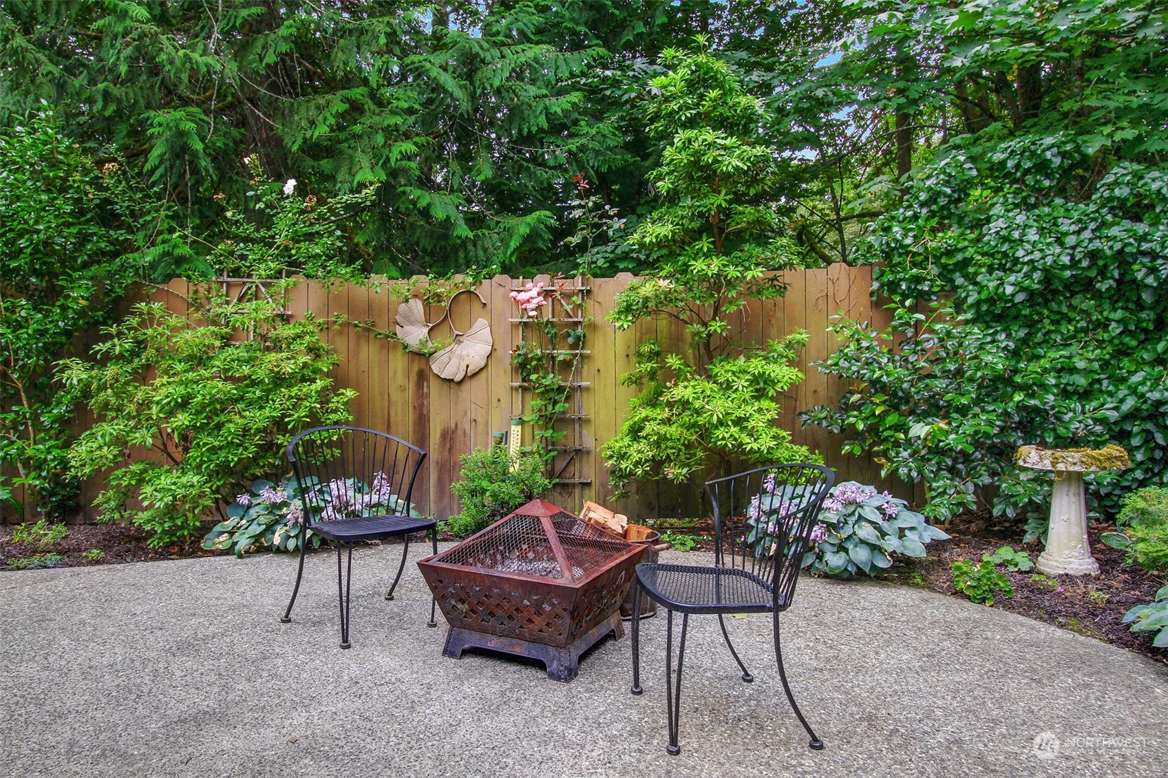 1335 NE Keyport Hills Drive