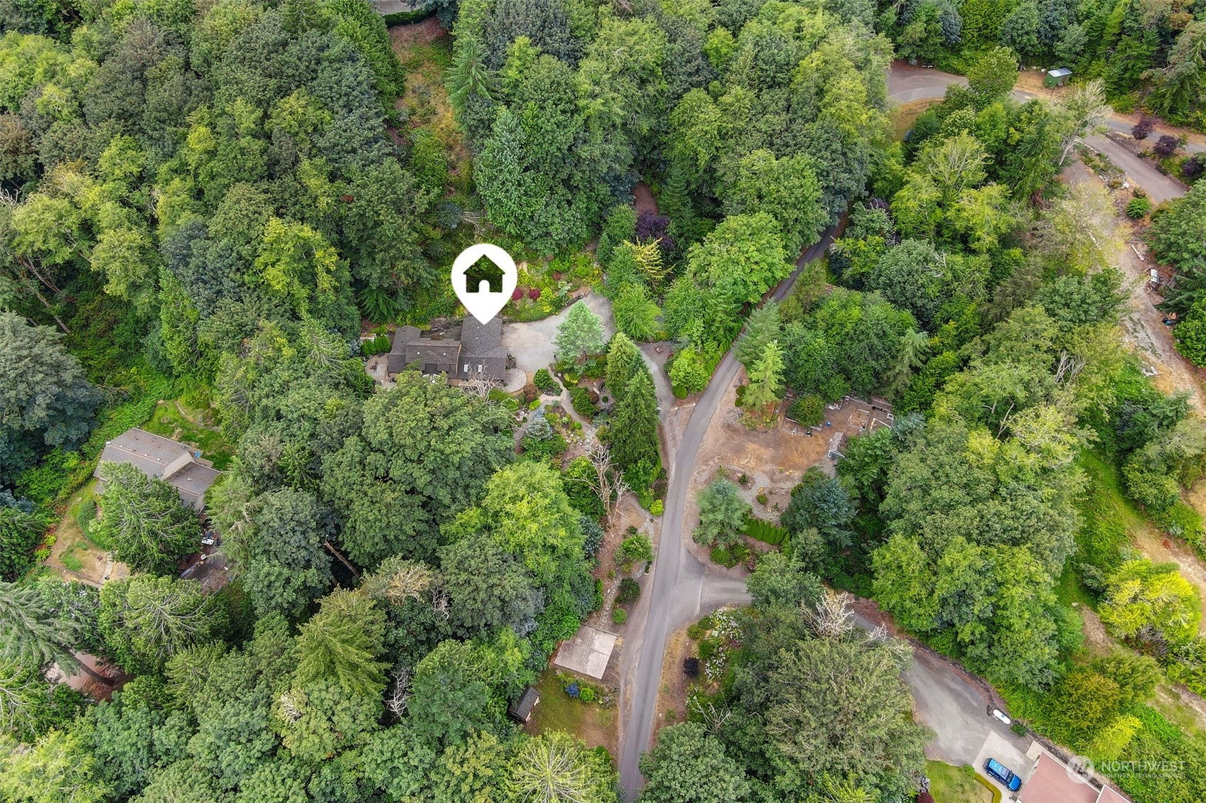 1335 NE Keyport Hills Drive