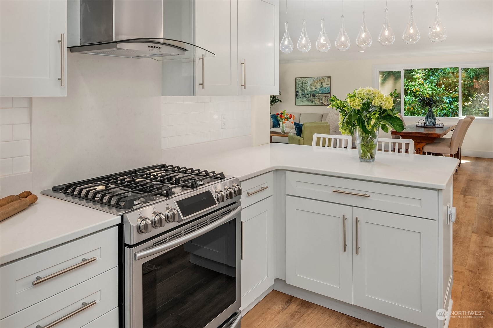 841 Fairview Avenue NE