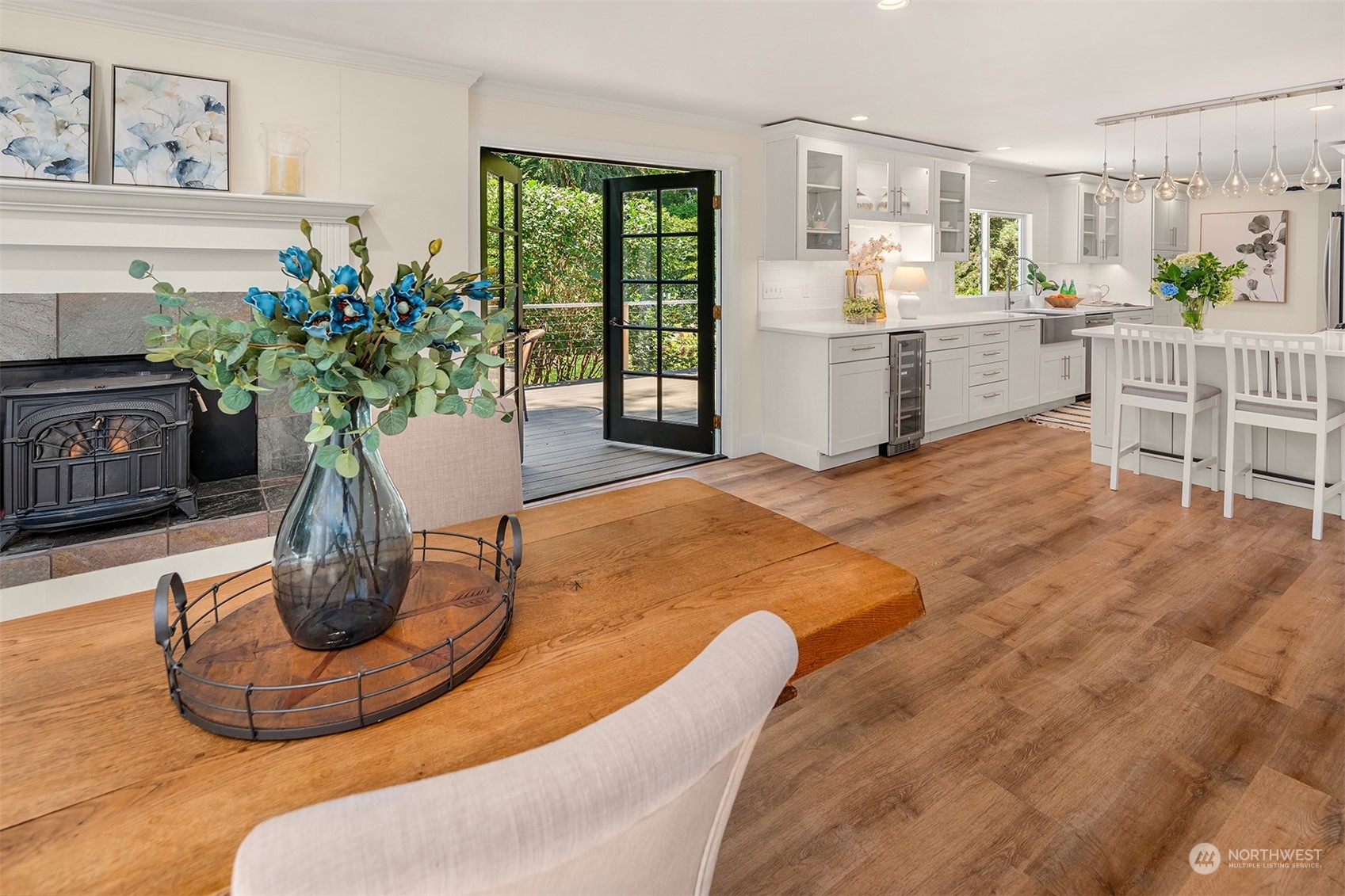 841 Fairview Avenue NE