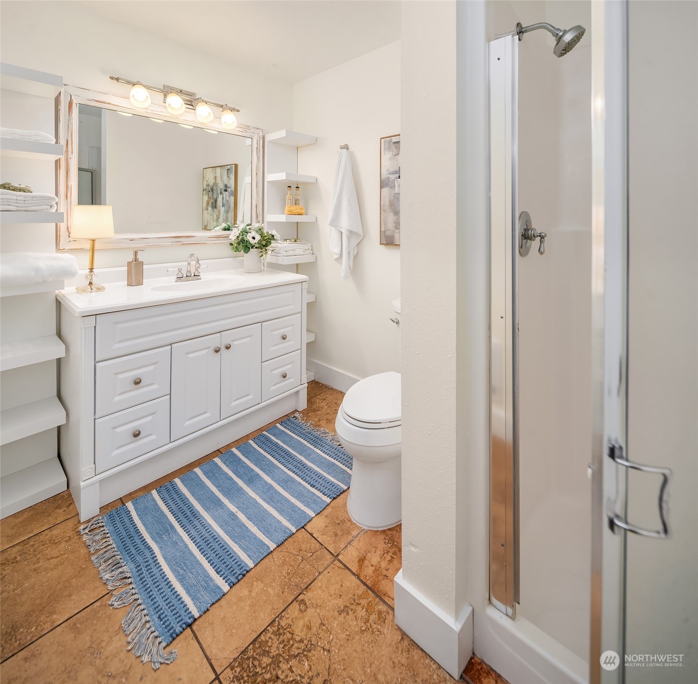 841 Fairview Avenue NE