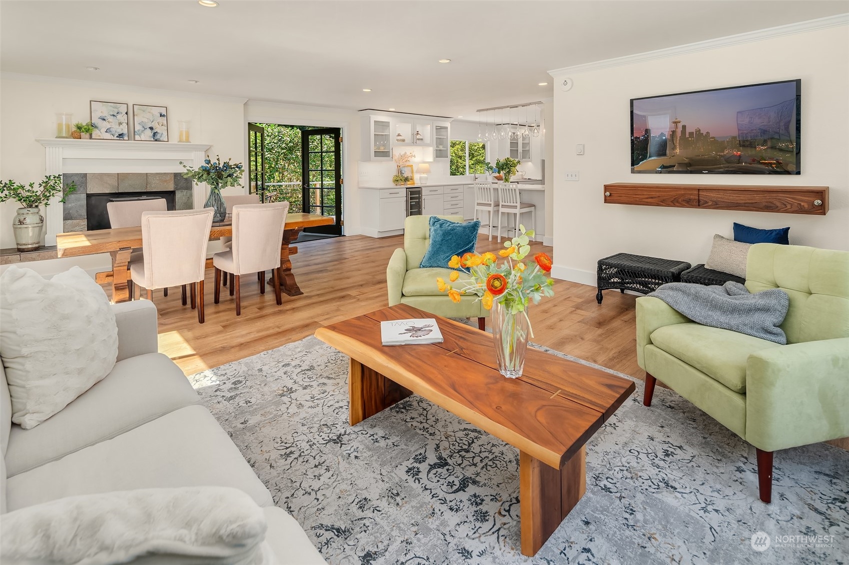 841 Fairview Avenue NE