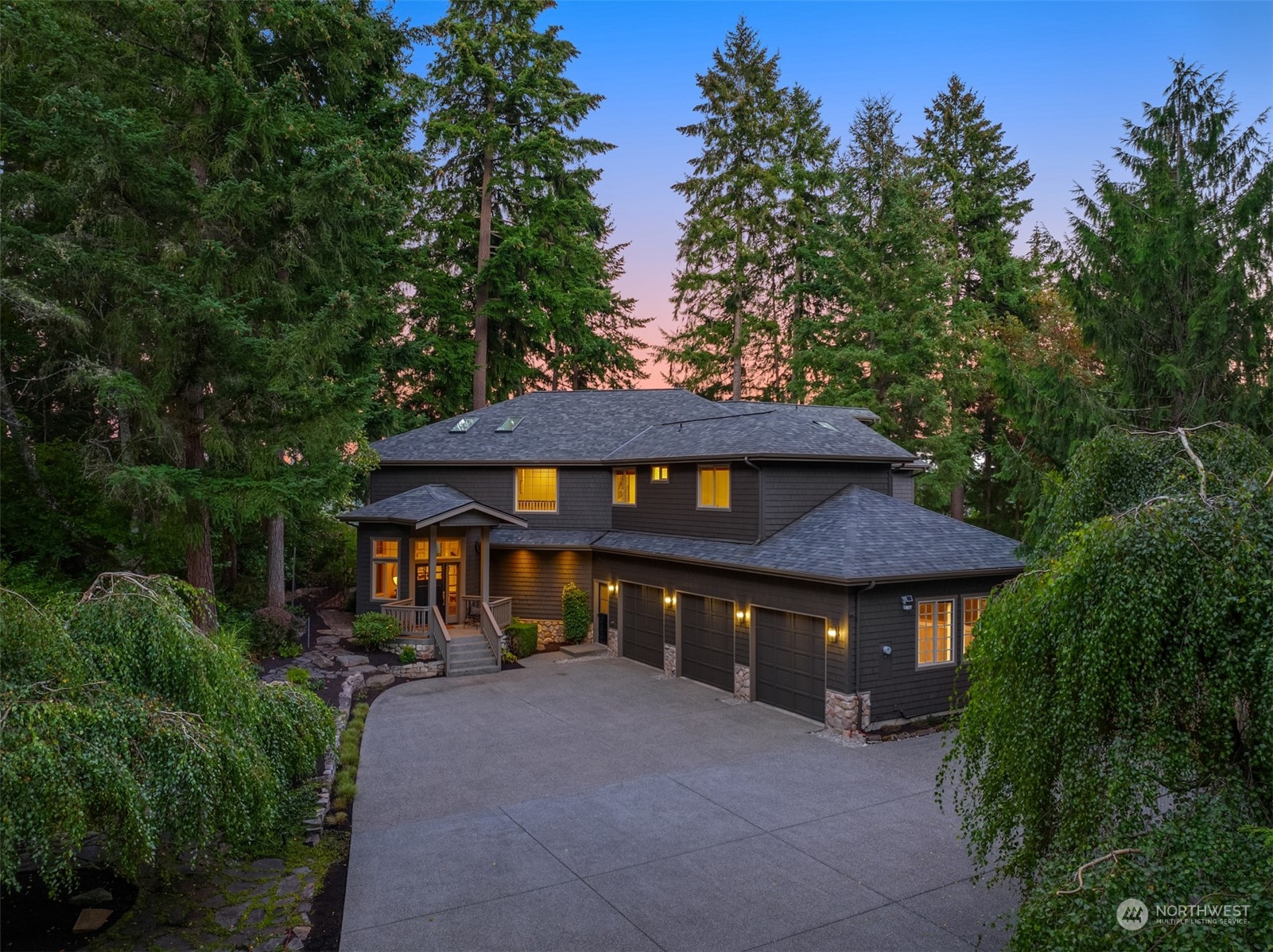 6531 NE Buckskin Lane