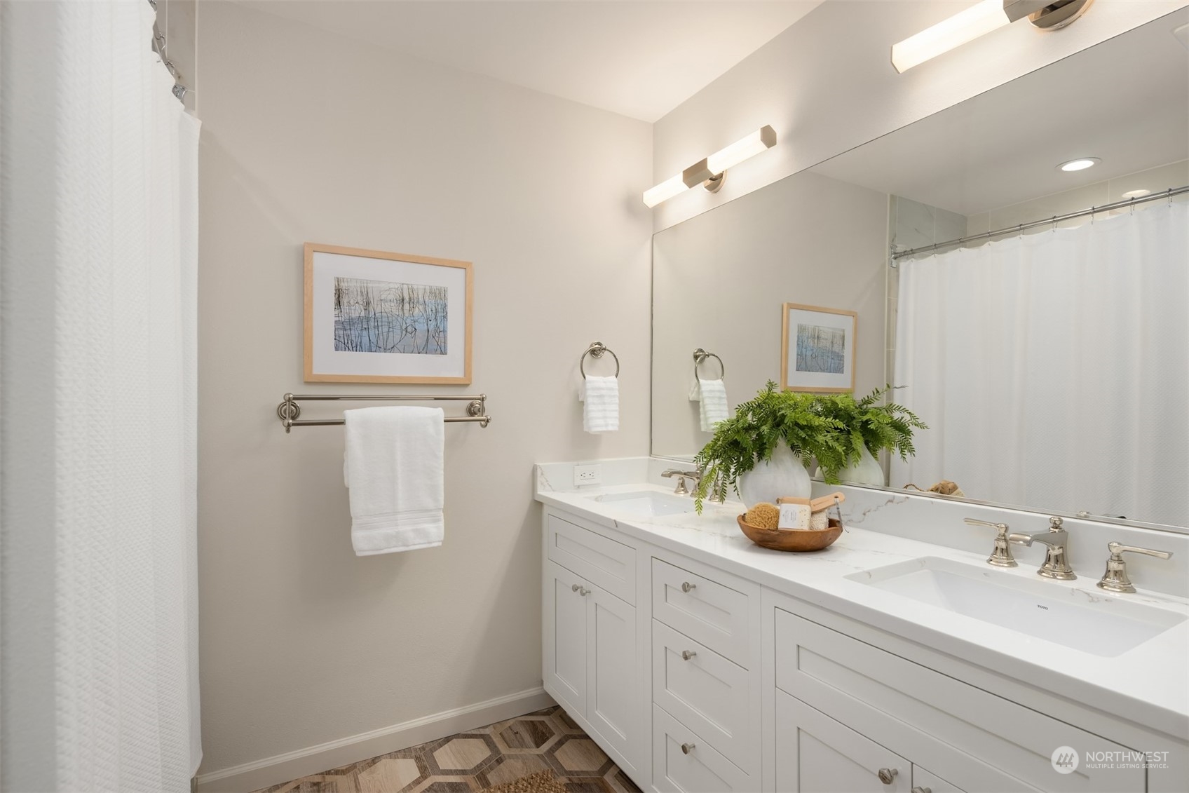 6531 NE Buckskin Lane