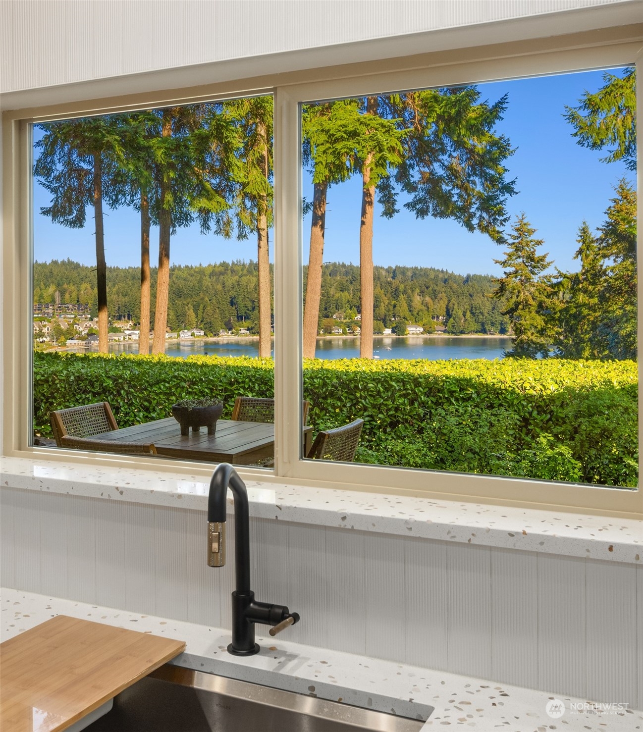 6531 NE Buckskin Lane