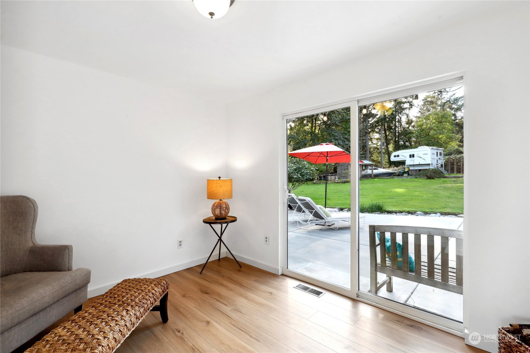 5071 New Sweden Avenue NE