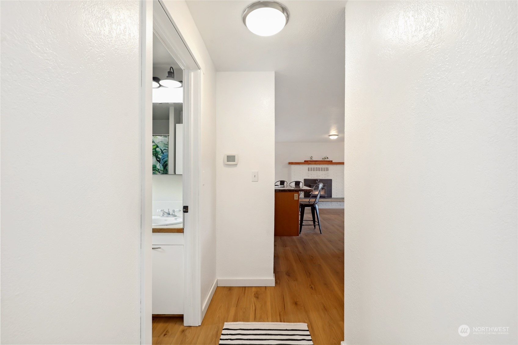 5071 New Sweden Avenue NE