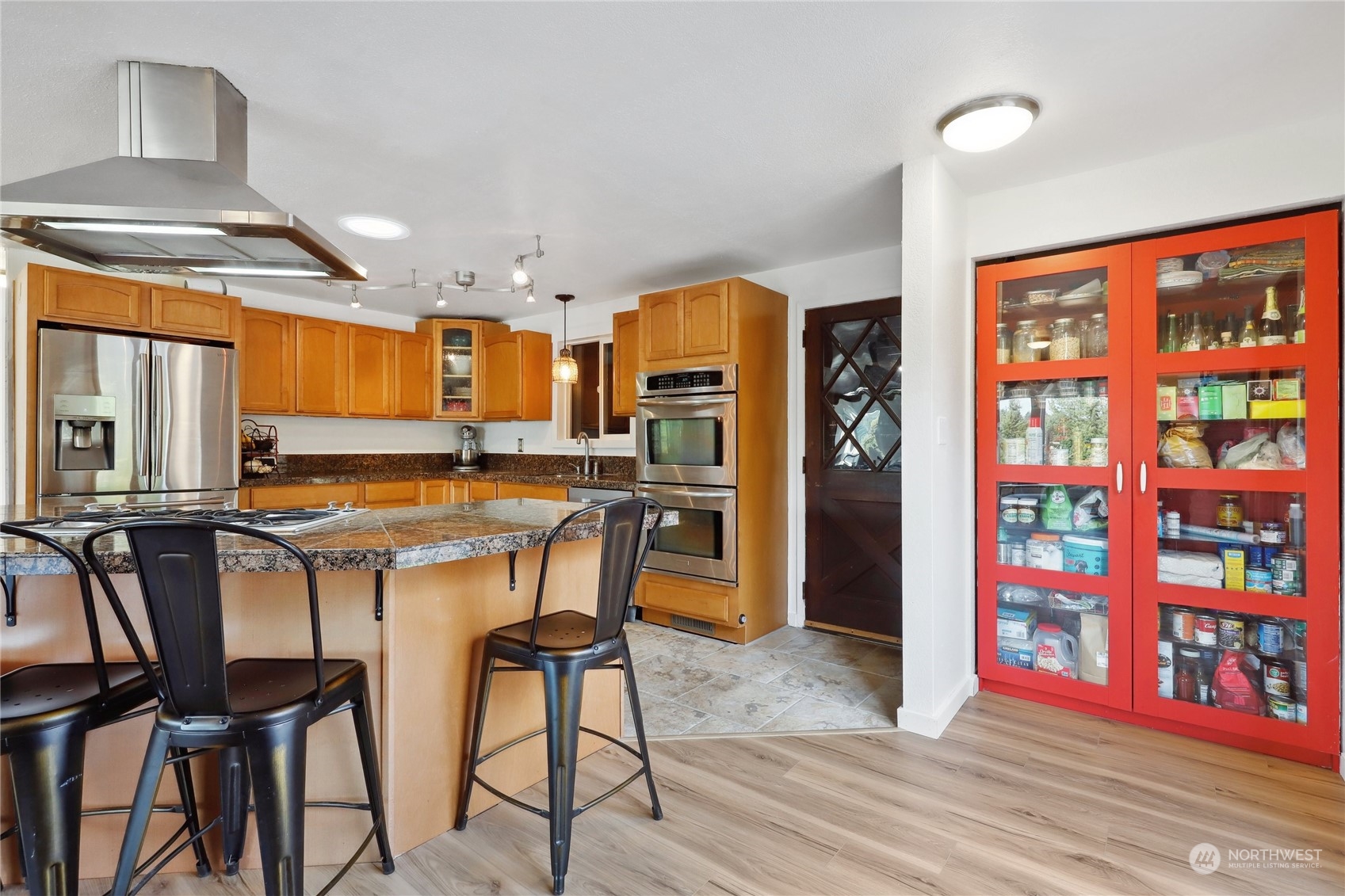 5071 New Sweden Avenue NE