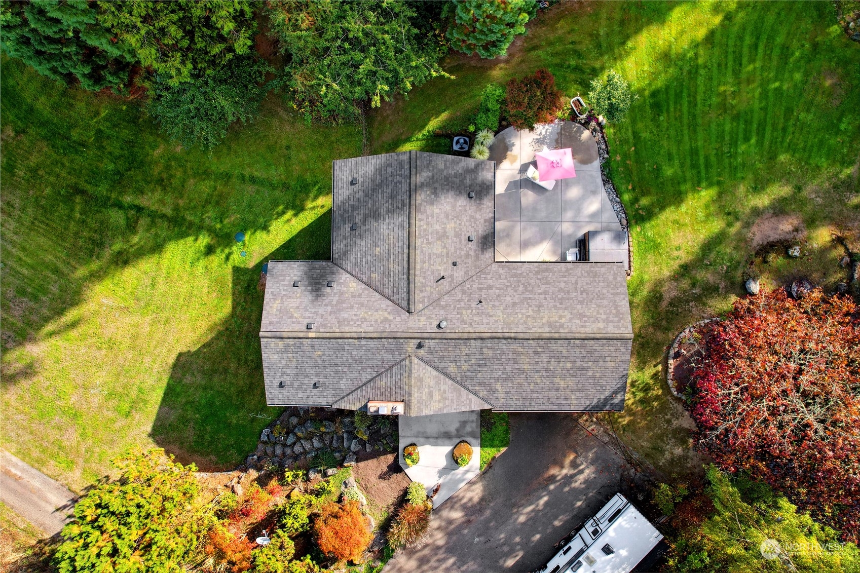 5071 New Sweden Avenue NE