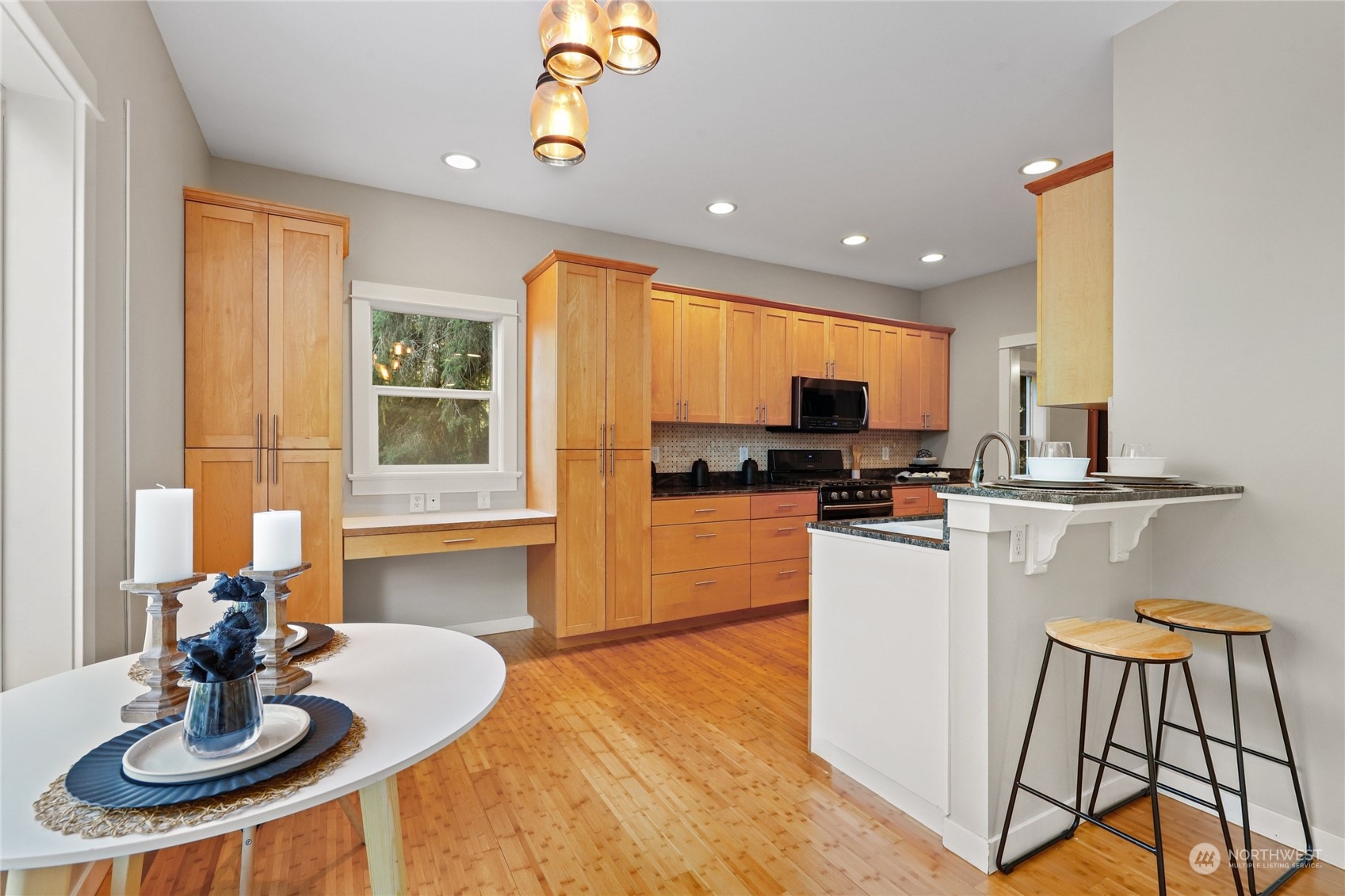 8825 NE New London Court