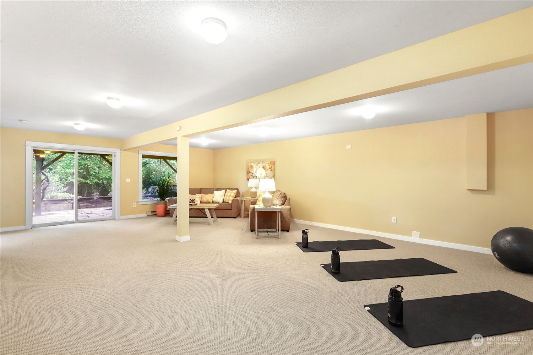 8825 NE New London Court