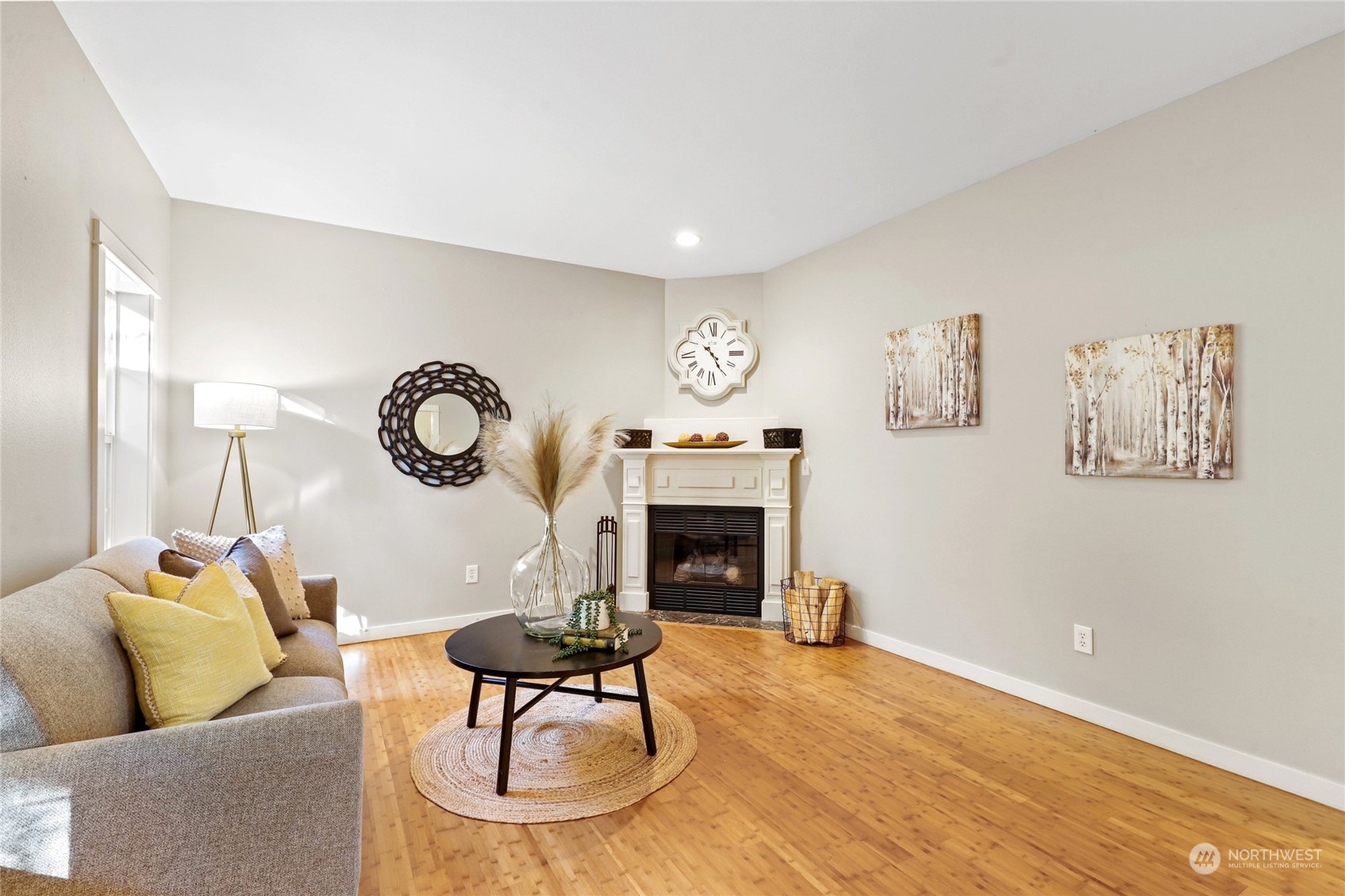 8825 NE New London Court