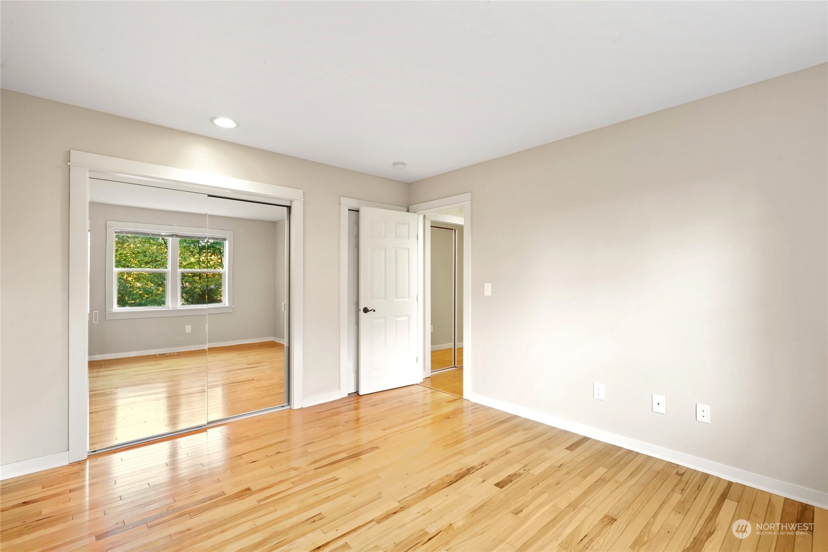 8825 NE New London Court