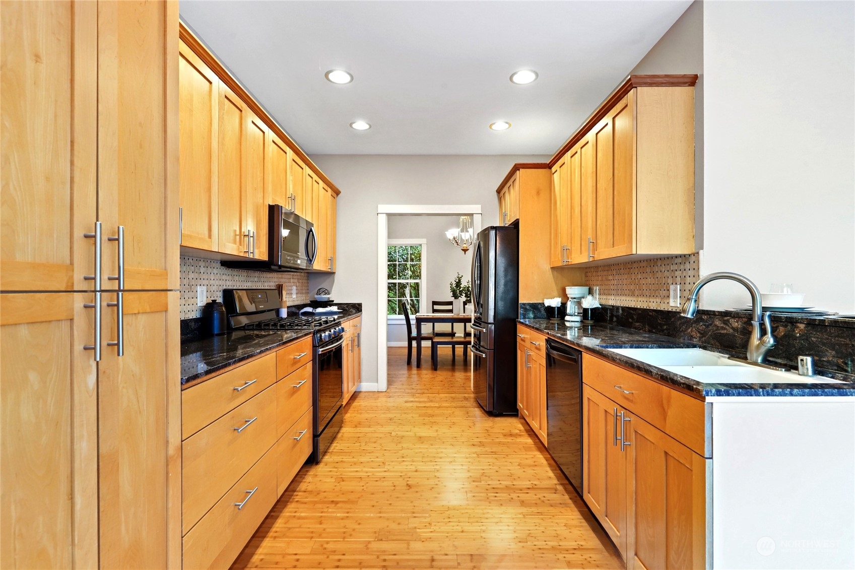 8825 NE New London Court