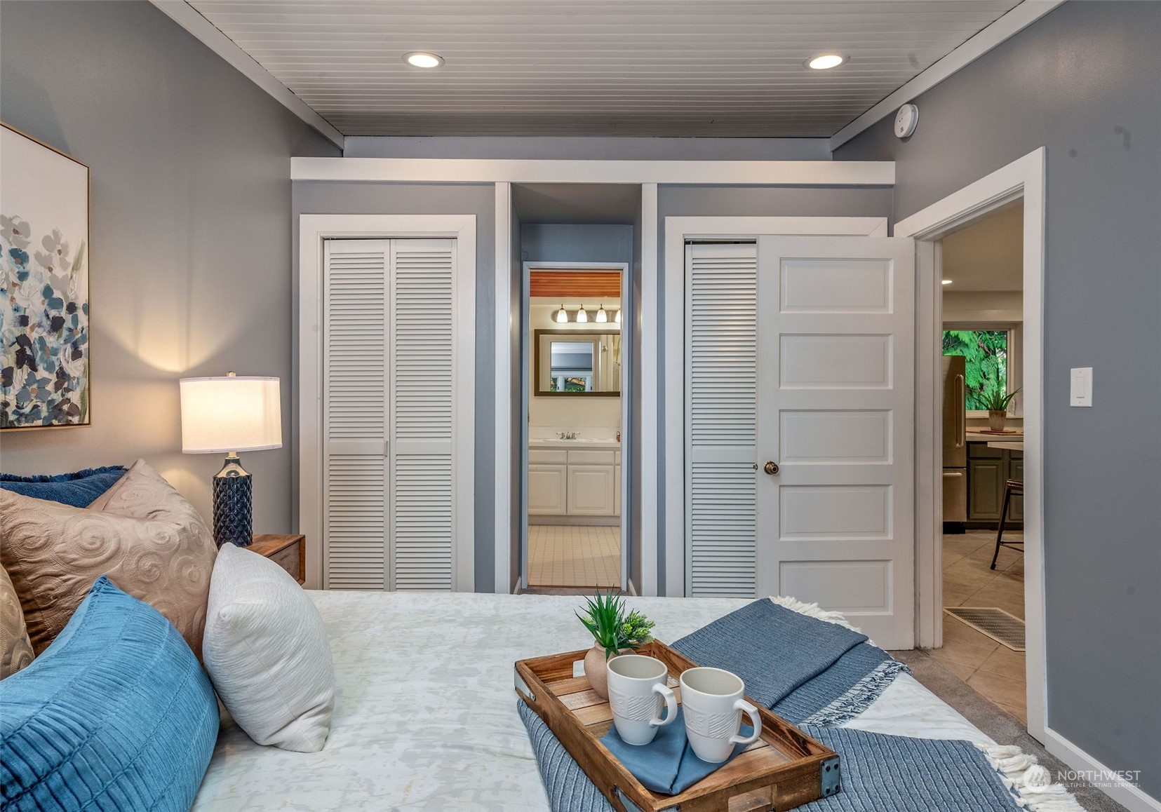 11146 NE Wing Point Drive