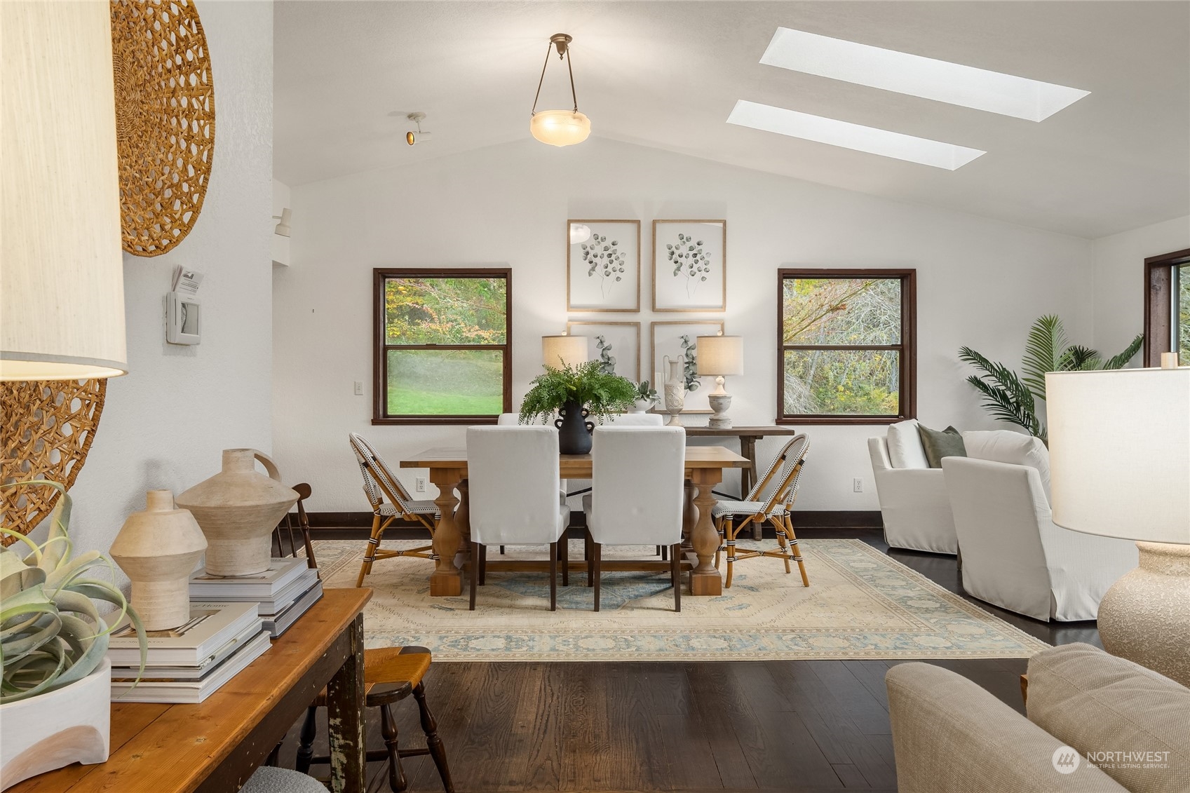 10450 Arrow Point Drive NE