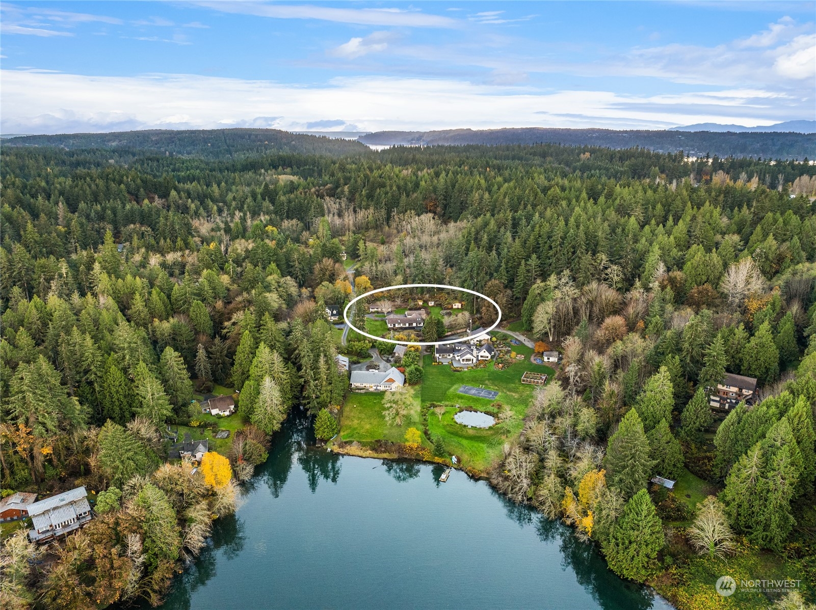 10450 Arrow Point Drive NE