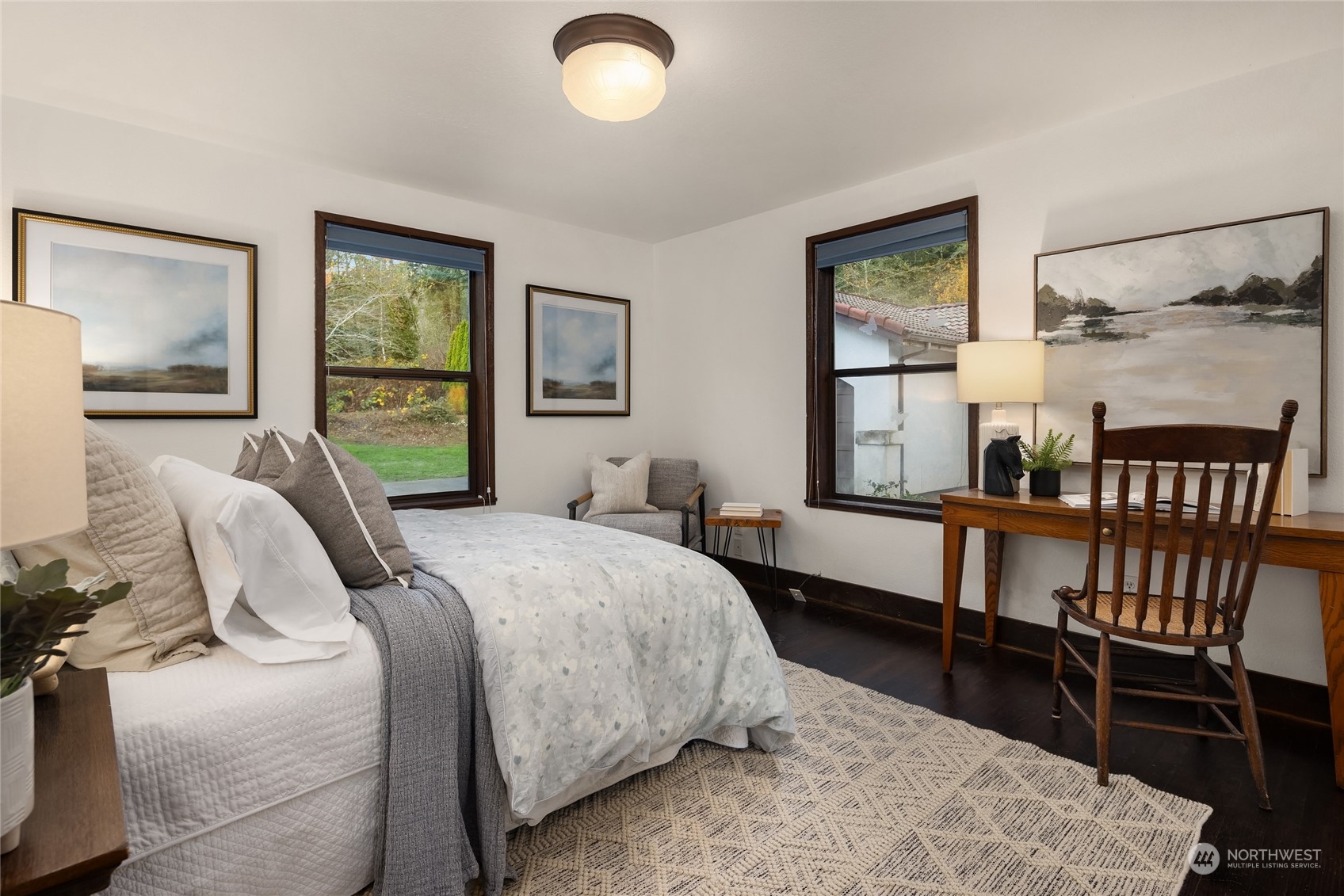 10450 Arrow Point Drive NE