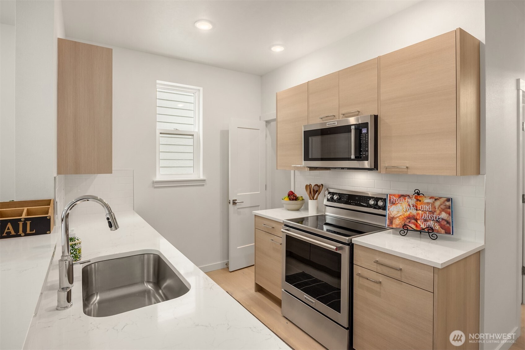 2710 Welcome Lane NW