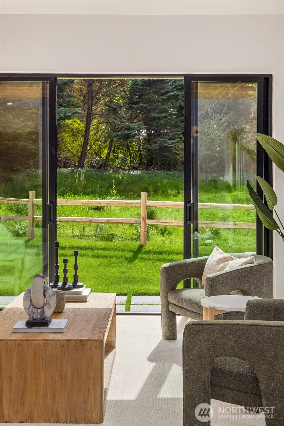 9243 NE Spargur Loop Road