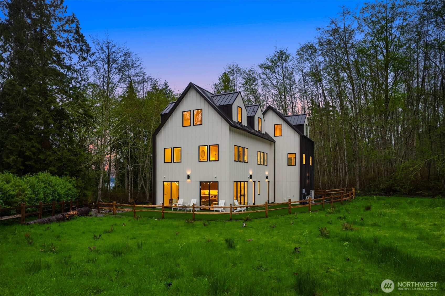 9243 NE Spargur Loop Road