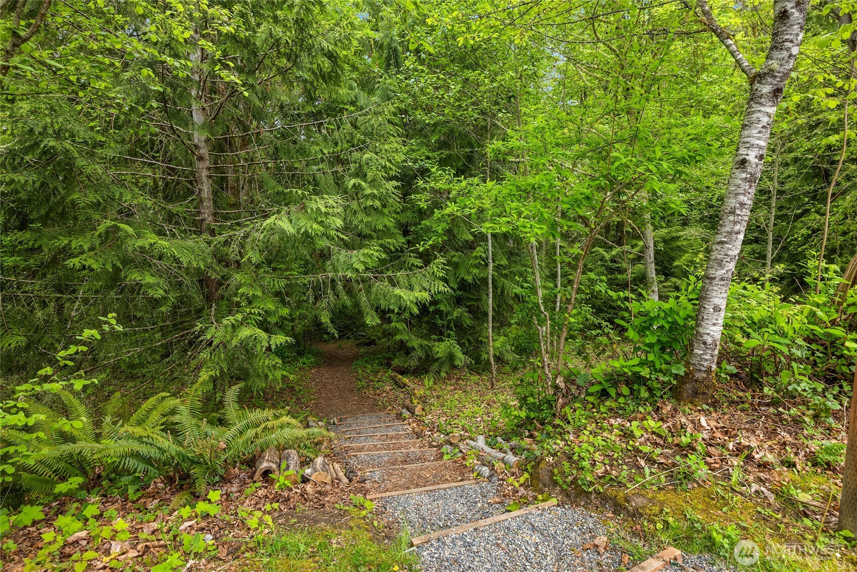 2213 NE Victorian Lane Unit: F