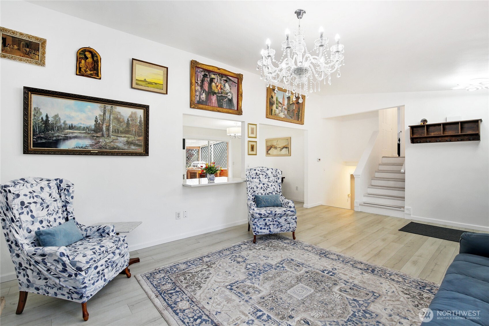 26469 Kingsview Loop NE