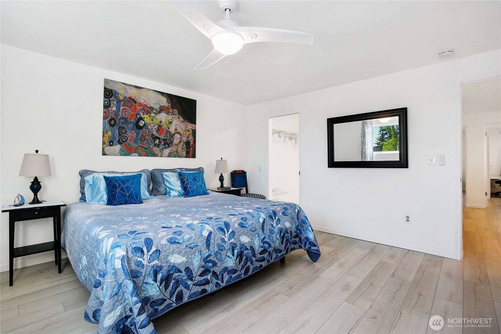 26469 Kingsview Loop NE