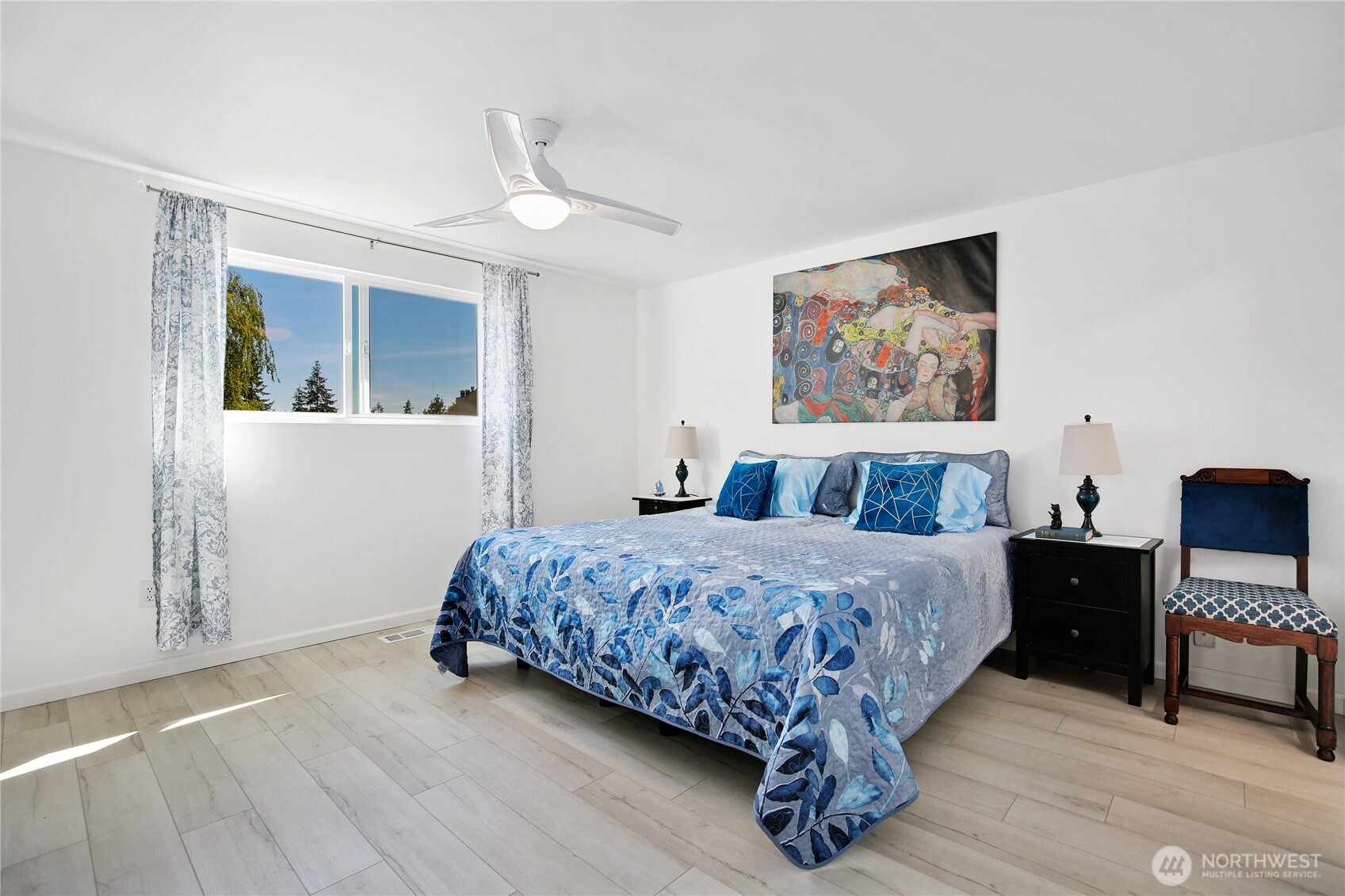 26469 Kingsview Loop NE