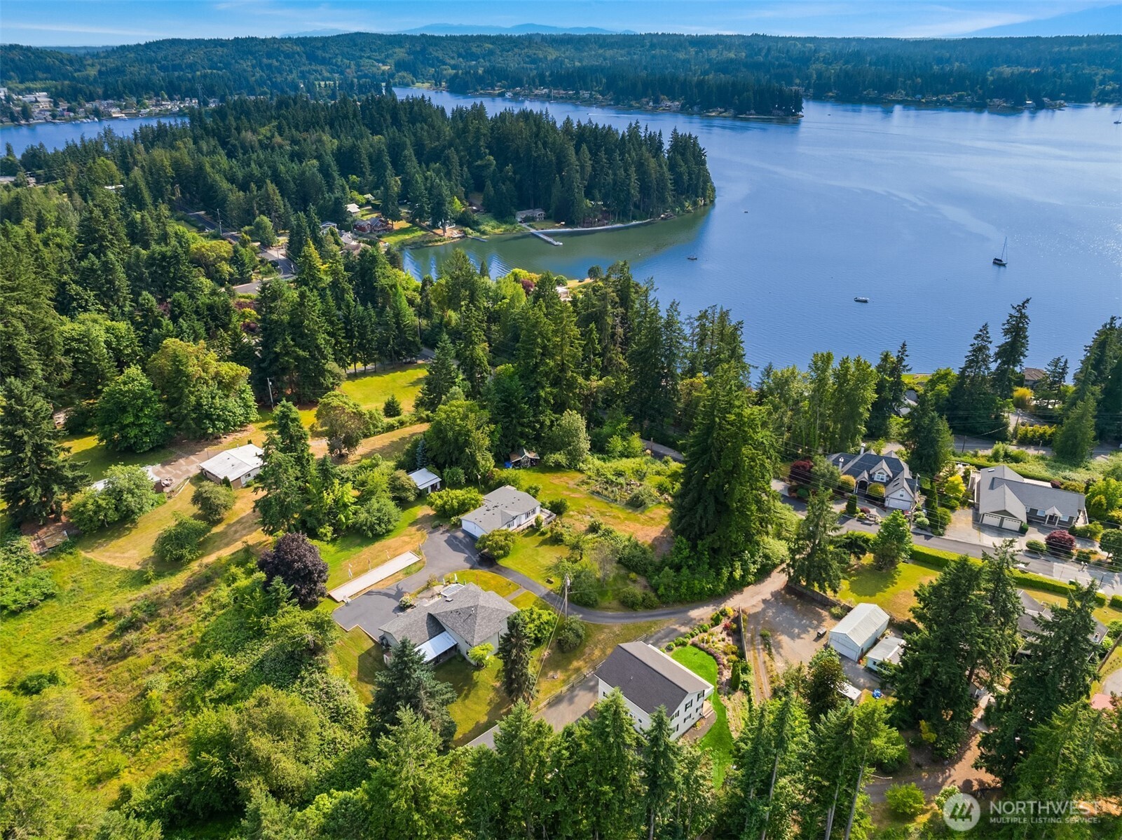 17008 Peterson Way NE