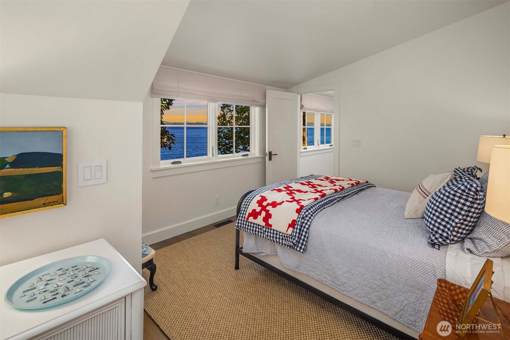 6426 Wing Point Road NE