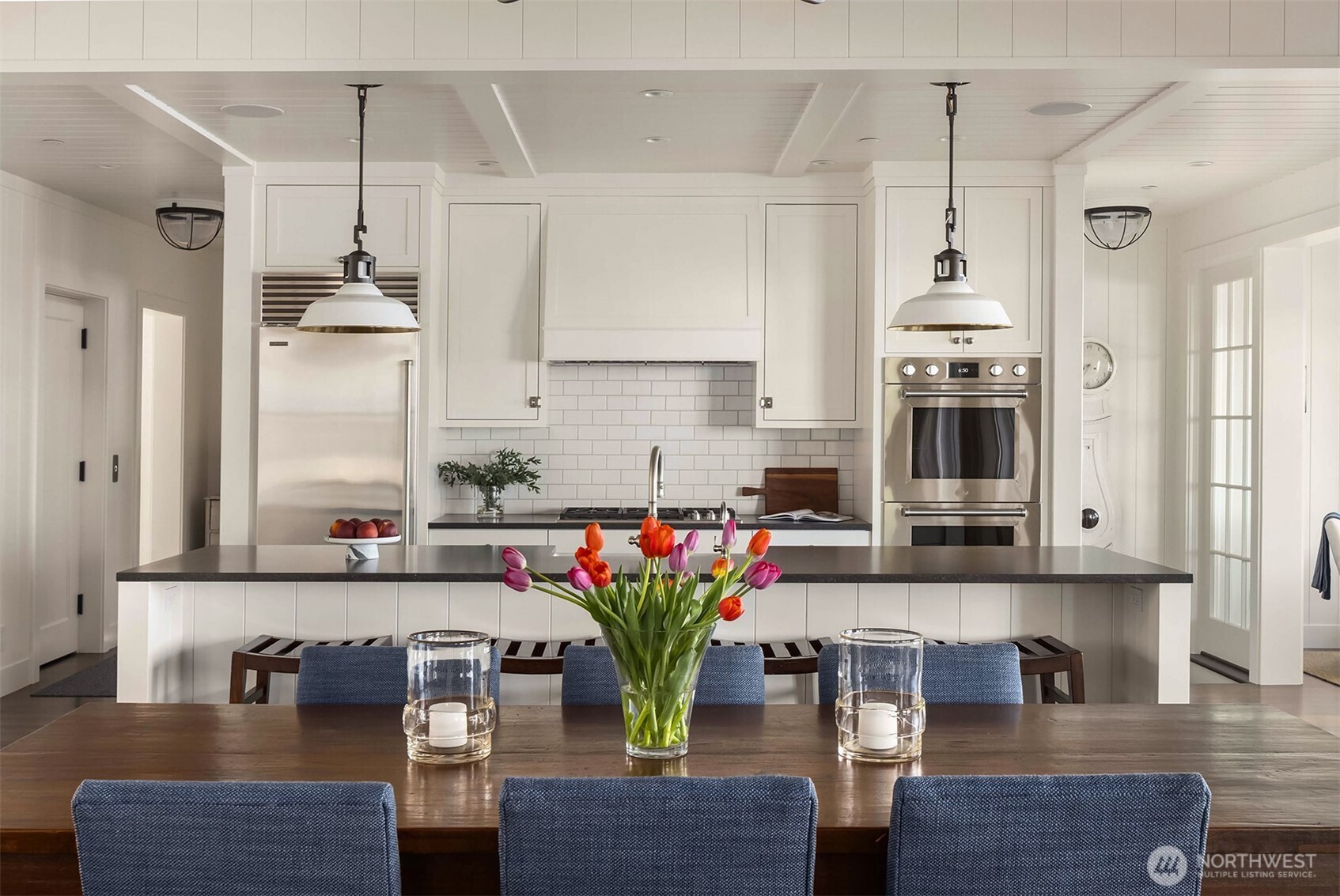 6426 Wing Point Road NE