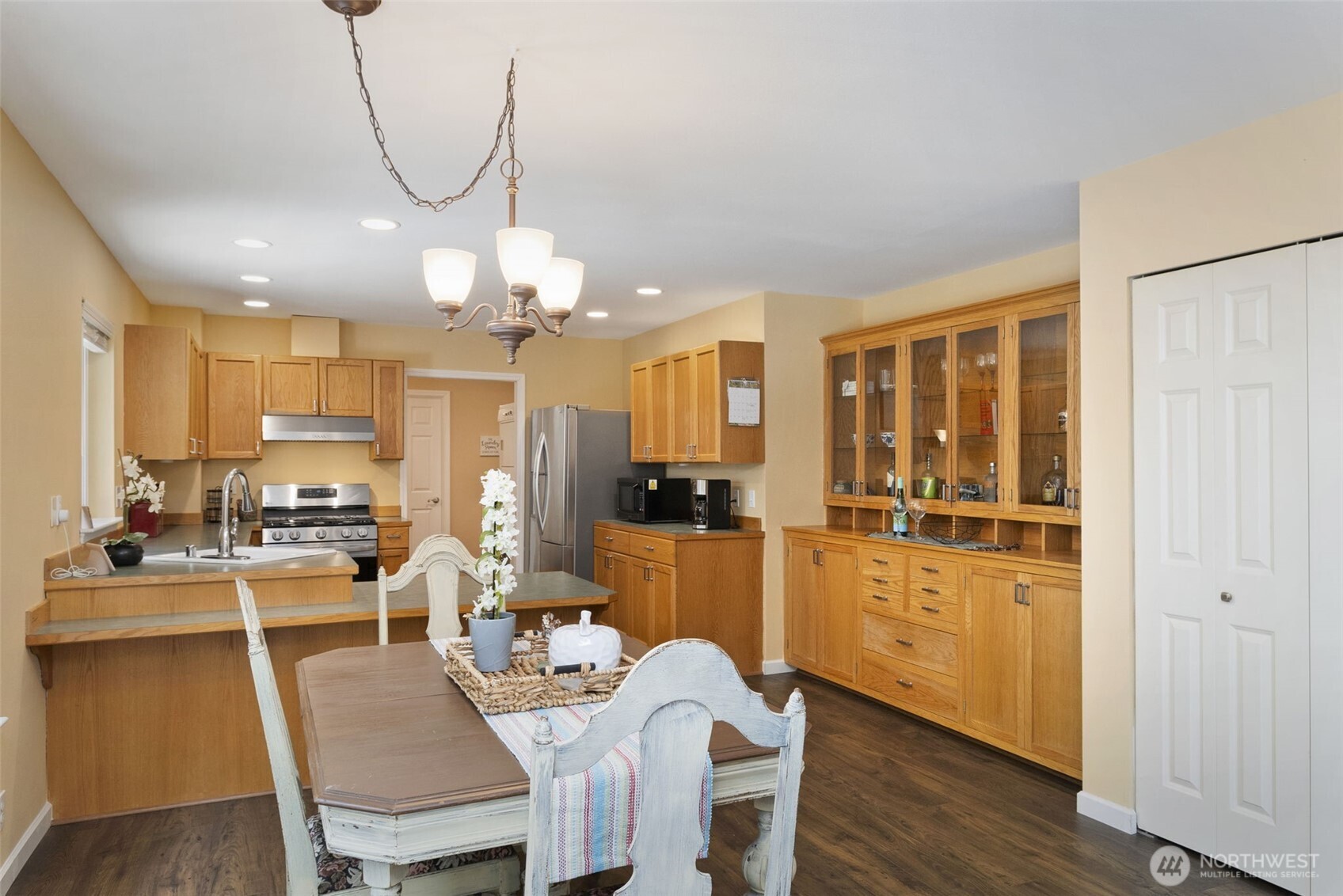 27300 Garden Gate Avenue NE