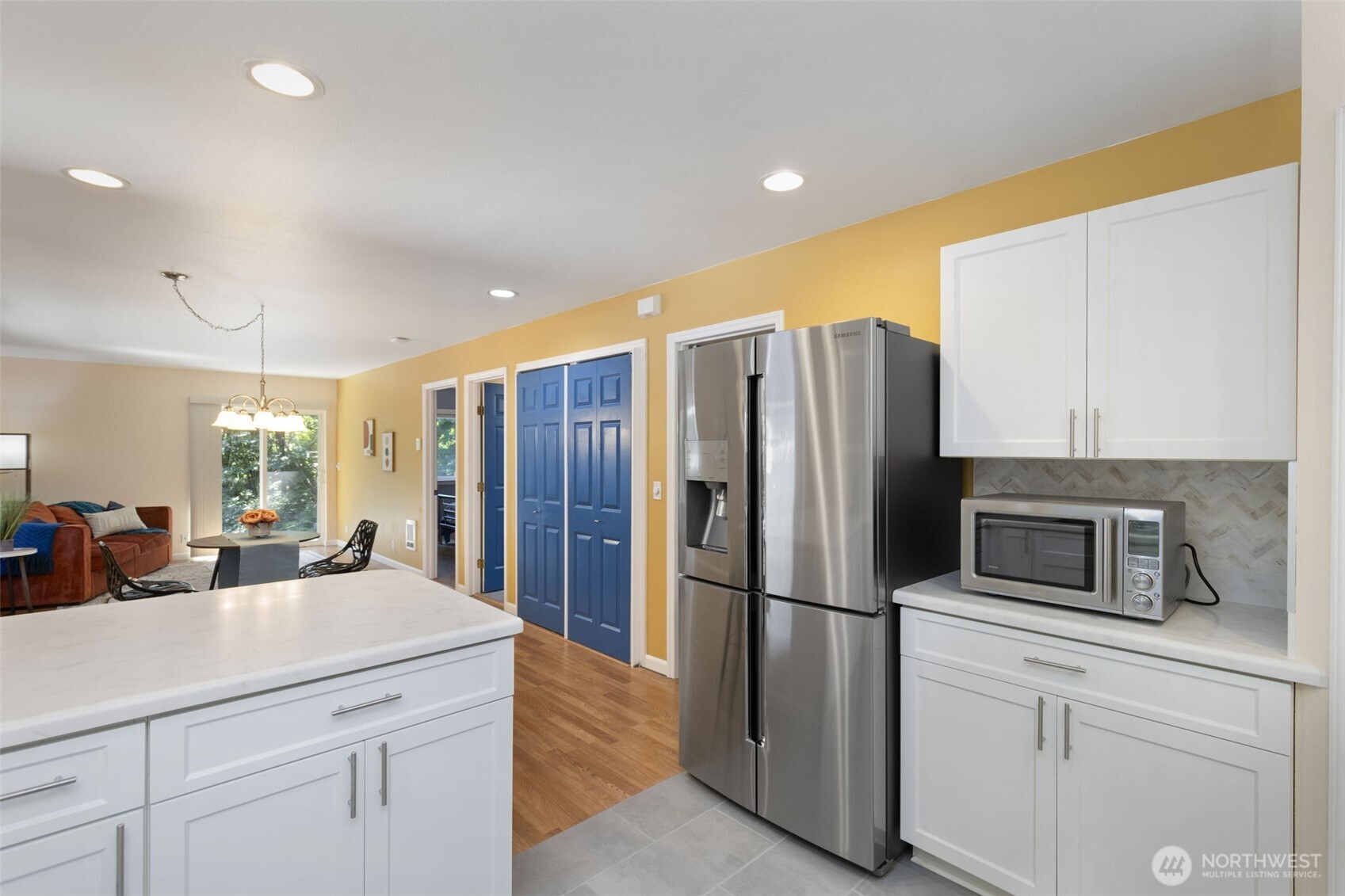 27300 Garden Gate Avenue NE