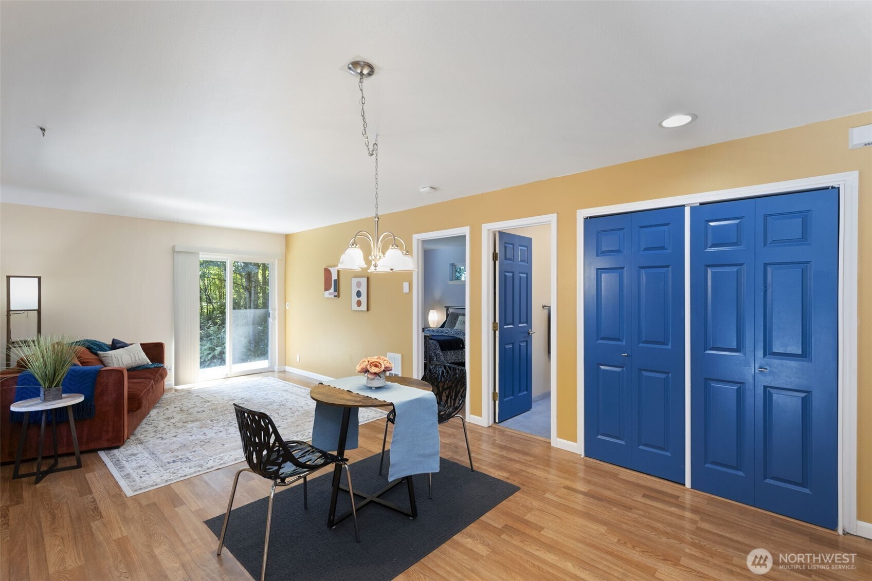 27300 Garden Gate Avenue NE