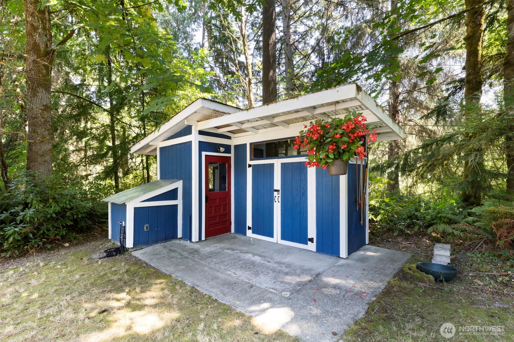 27300 Garden Gate Avenue NE