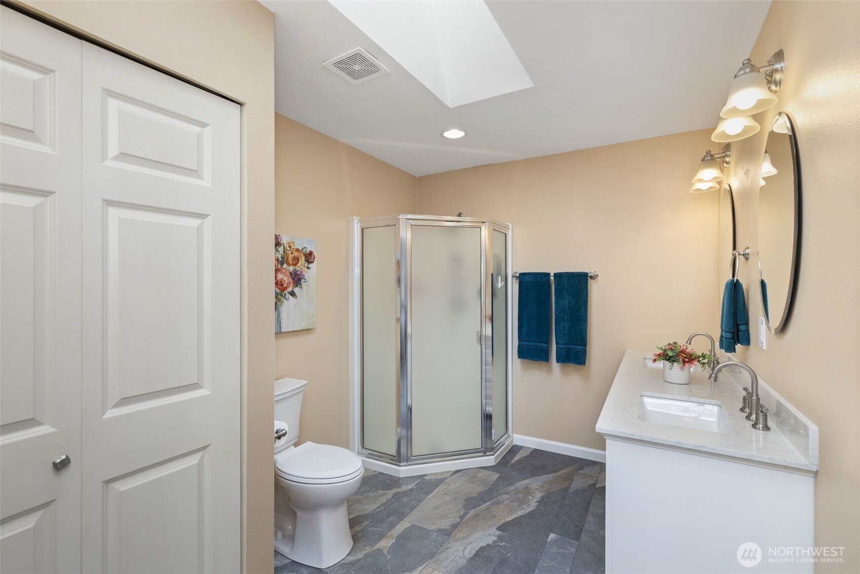 27300 Garden Gate Avenue NE