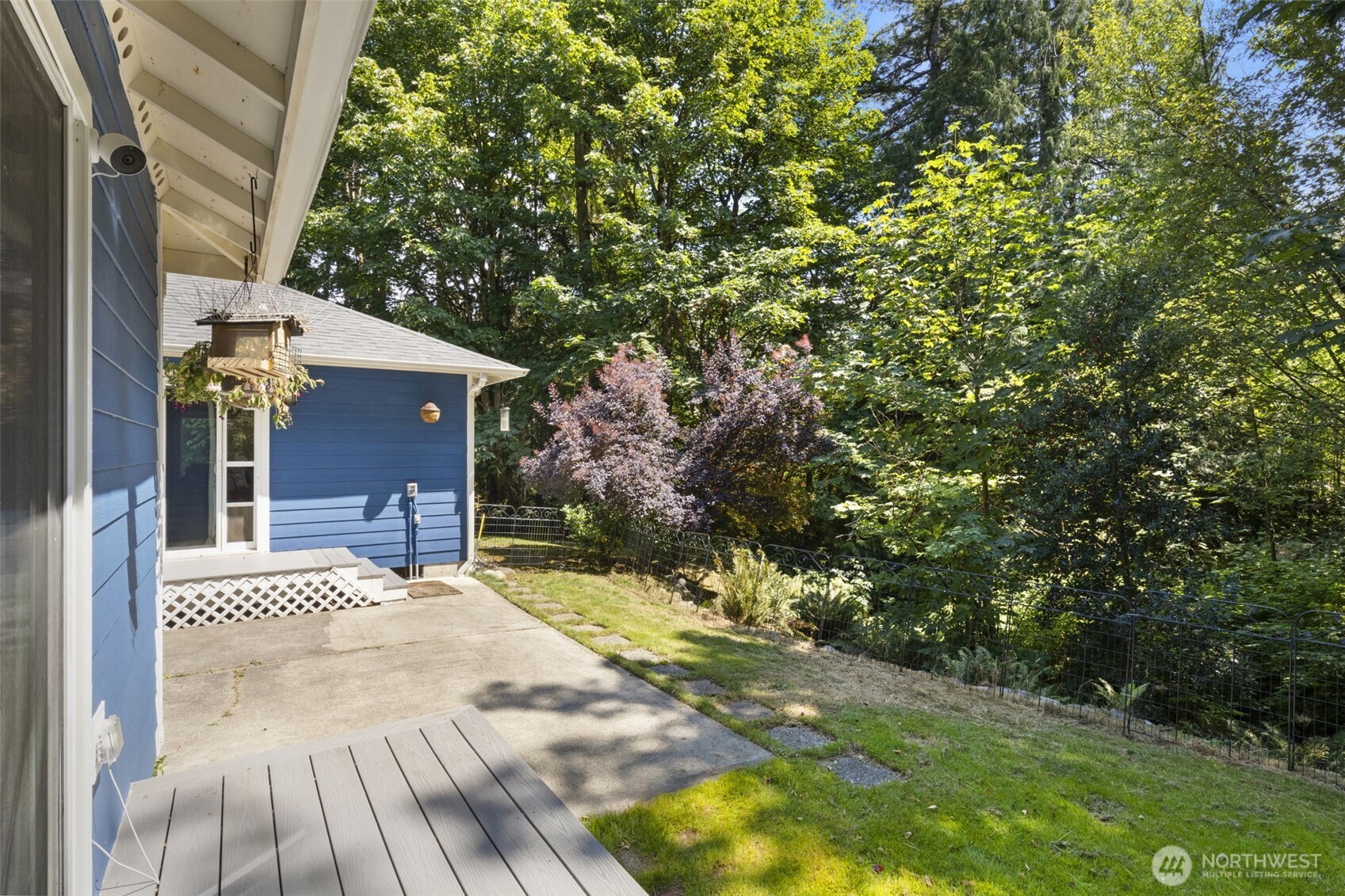 27300 Garden Gate Avenue NE