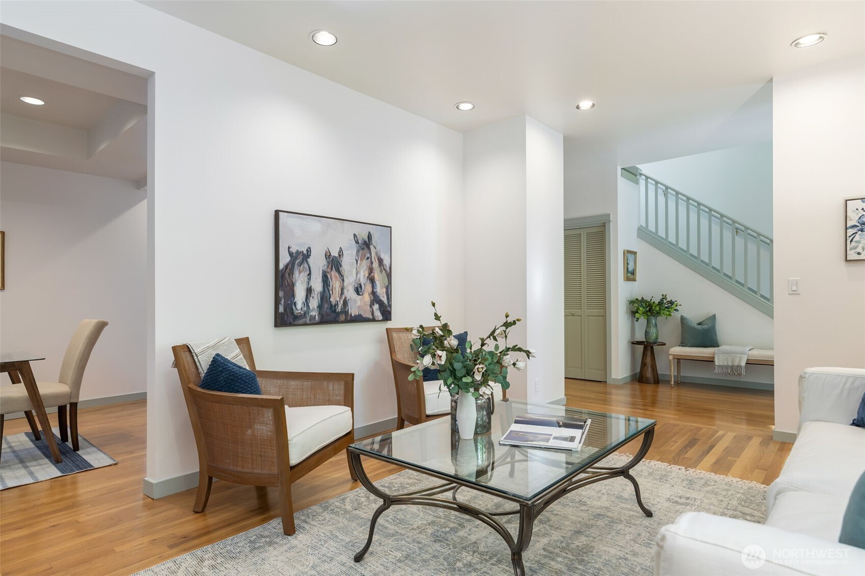 636 Janelle Place NW