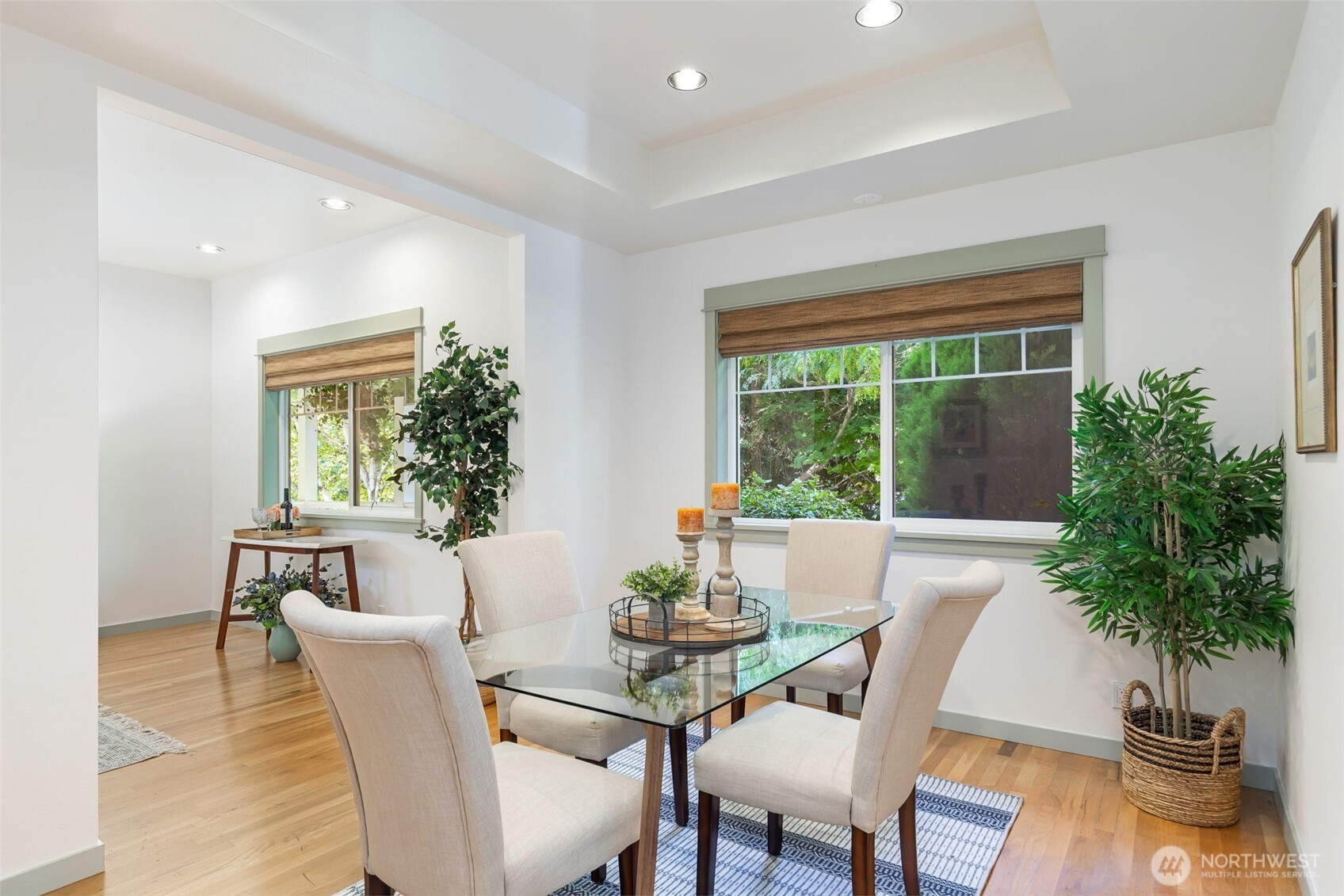 636 Janelle Place NW