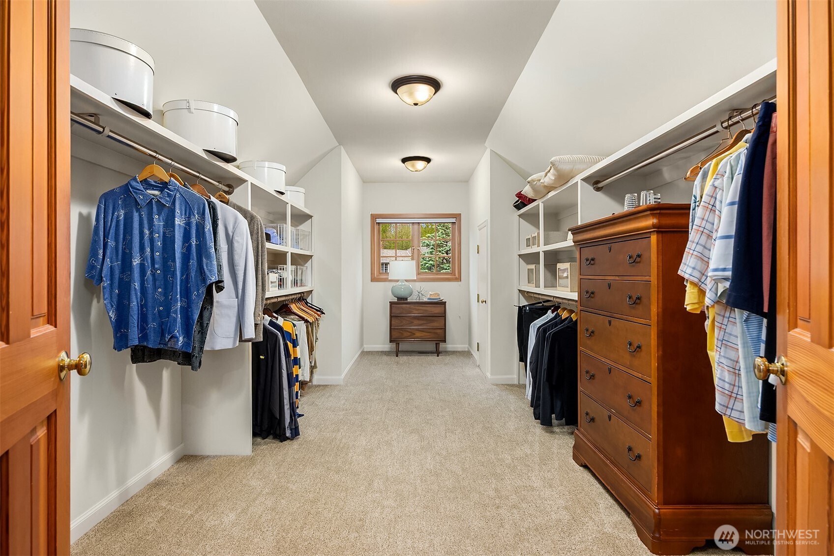 1245 High School Road NE