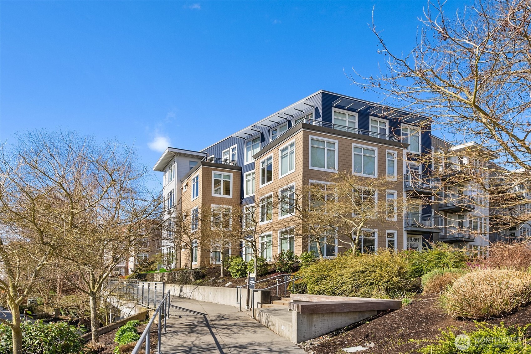 190 Harbor Square Loop NE Unit: C330
